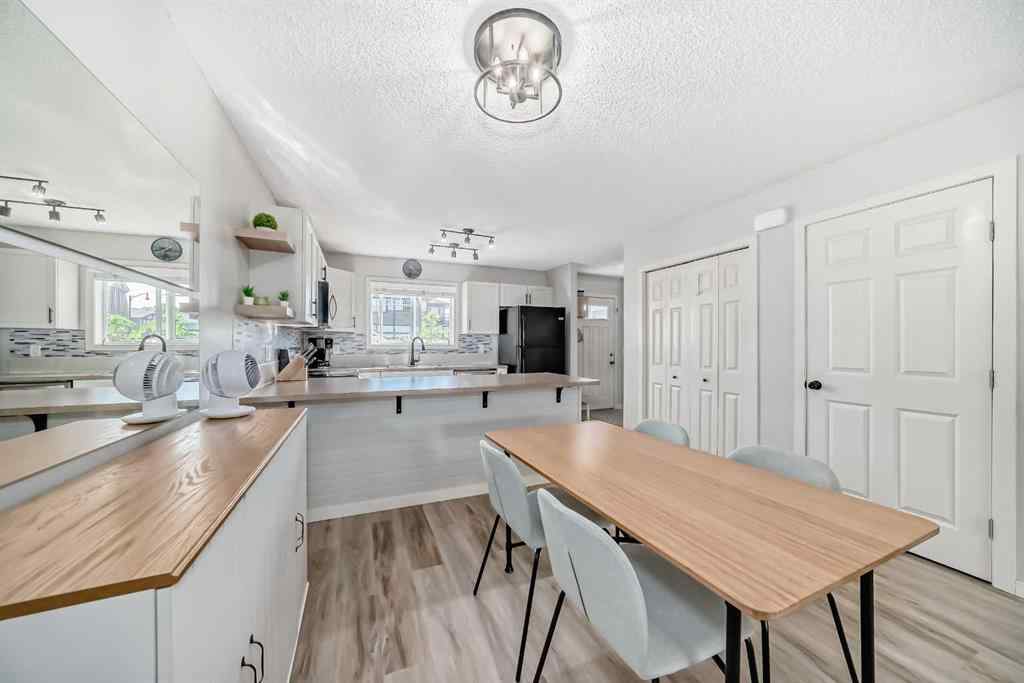 MLS® A2251395 - 28 Sunset Road  in Sunset Ridge Cochrane, Residential