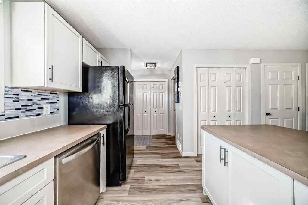 MLS® A2251395 - 28 Sunset Road  in Sunset Ridge Cochrane, Residential