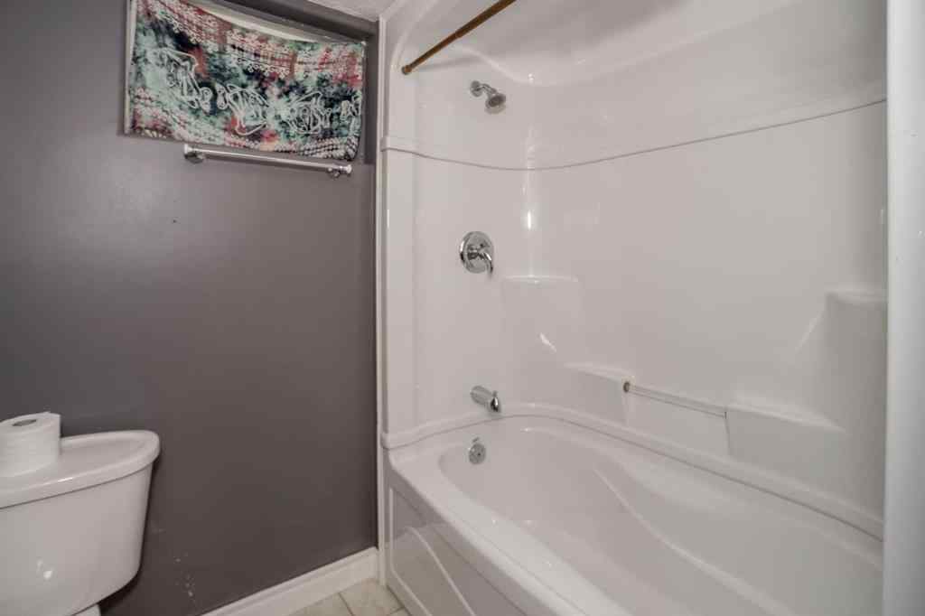 MLS® A2251397 - 4915 53 St   in NONE Grimshaw, Residential