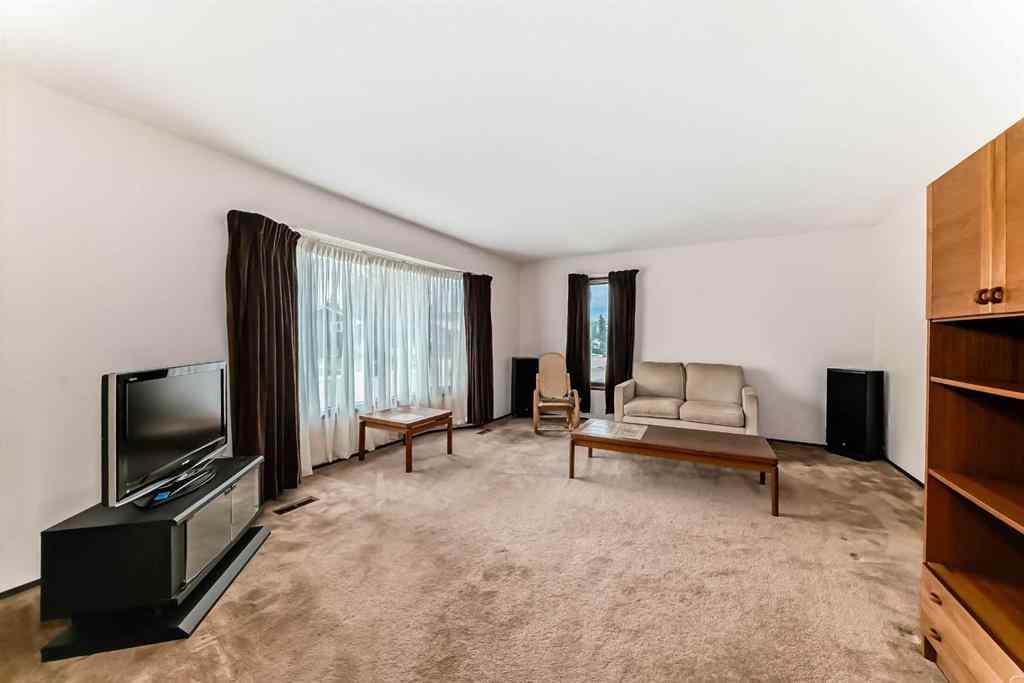 MLS® A2251400 - 3859 51 Ave Close   in Riverside Ponoka, Residential