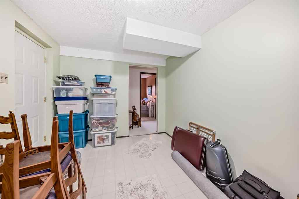 MLS® A2251408 - 3919 39 Street Close   in Riverside Ponoka, Residential