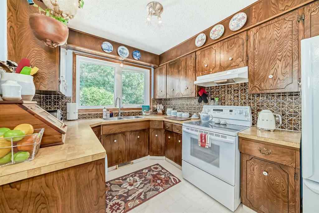 MLS® A2251408 - 3919 39 Street Close   in Riverside Ponoka, Residential