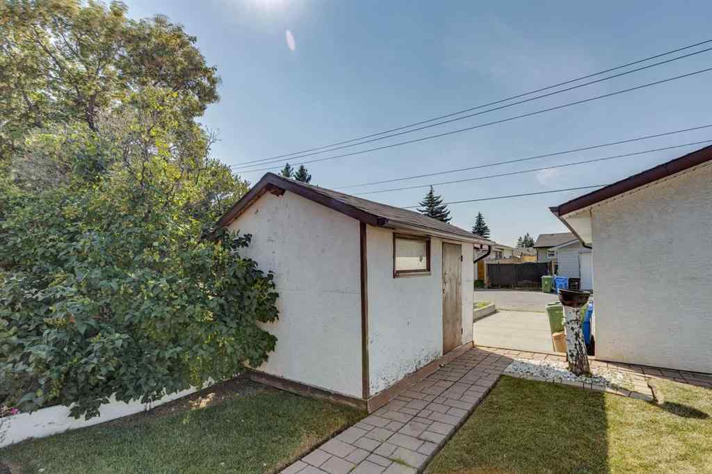 MLS® A2251410 - 1311 68 Street NE in Marlborough Park Calgary, Residential