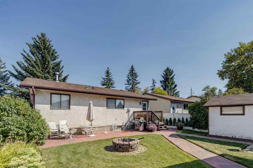 MLS® A2251410 - 1311 68 Street NE in Marlborough Park Calgary, Residential