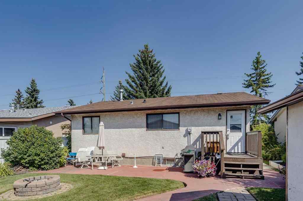MLS® A2251410 - 1311 68 Street NE in Marlborough Park Calgary, Residential