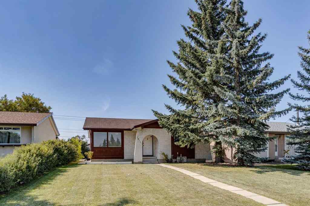 MLS® A2251410 - 1311 68 Street NE in Marlborough Park Calgary, Residential
