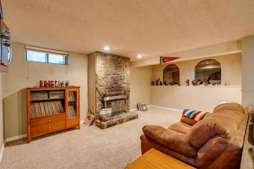 MLS® A2251410 - 1311 68 Street NE in Marlborough Park Calgary, Residential