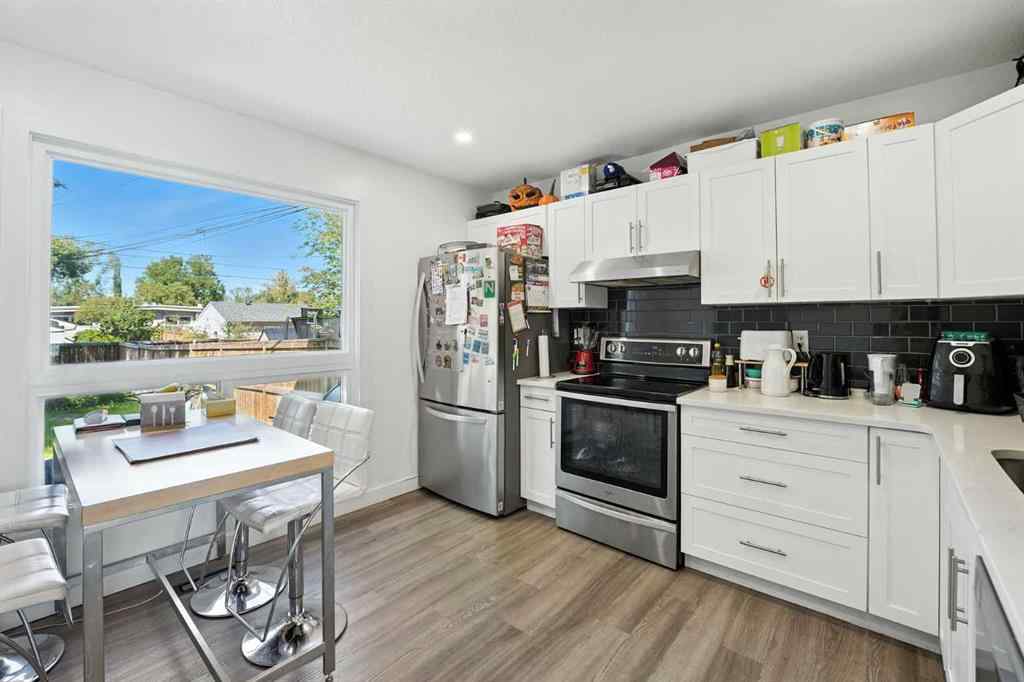 MLS® A2251411 - 432 25 Avenue NE in Winston Heights/Mountview Calgary, Residential