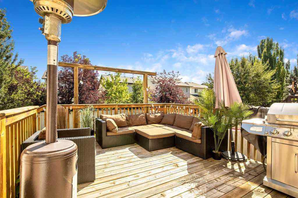 MLS® A2251412 - 275 Cougar Plateau Way SW in Cougar Ridge Calgary, Residential