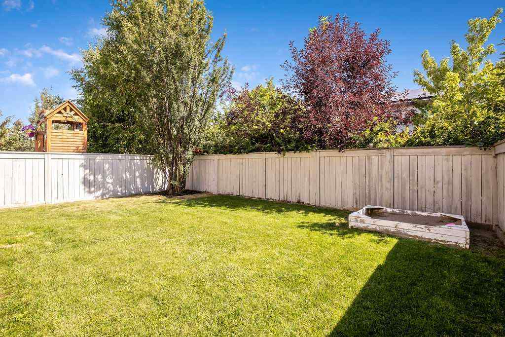 MLS® A2251412 - 275 Cougar Plateau Way SW in Cougar Ridge Calgary, Residential