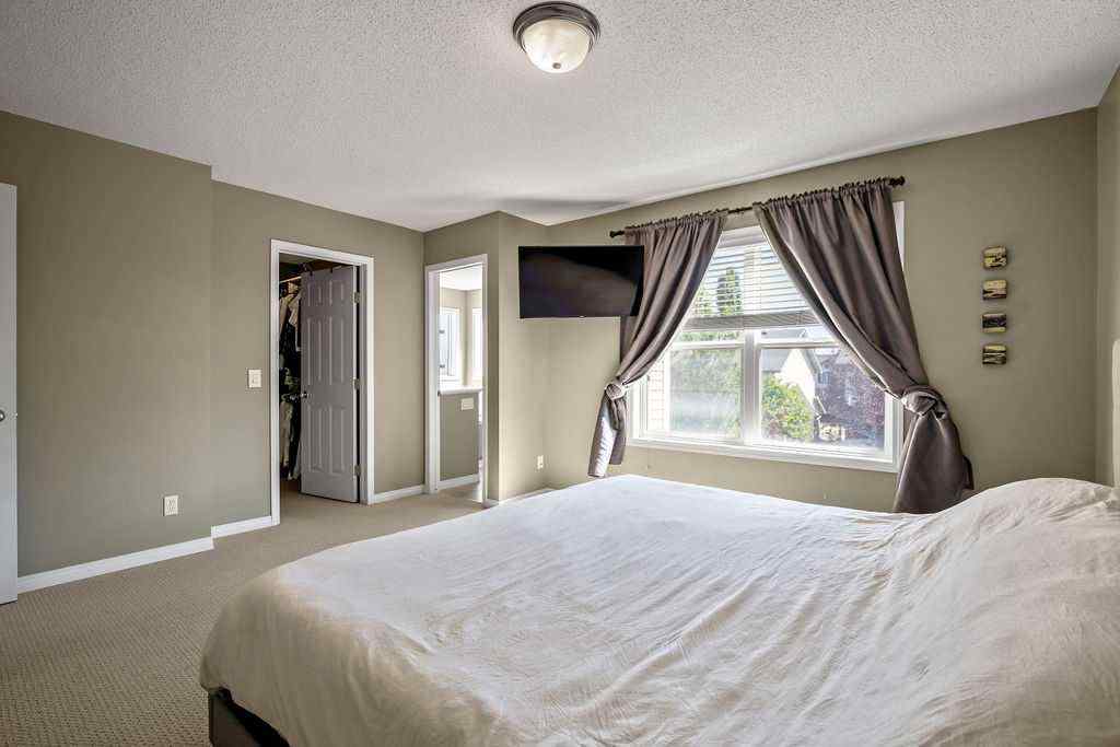 MLS® A2251412 - 275 Cougar Plateau Way SW in Cougar Ridge Calgary, Residential