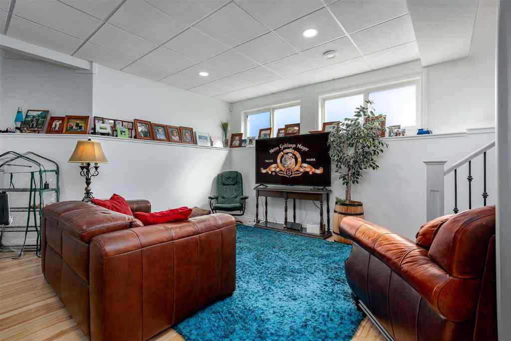 MLS® A2251417 - 3317 52B Street  in Creekview Camrose, Residential