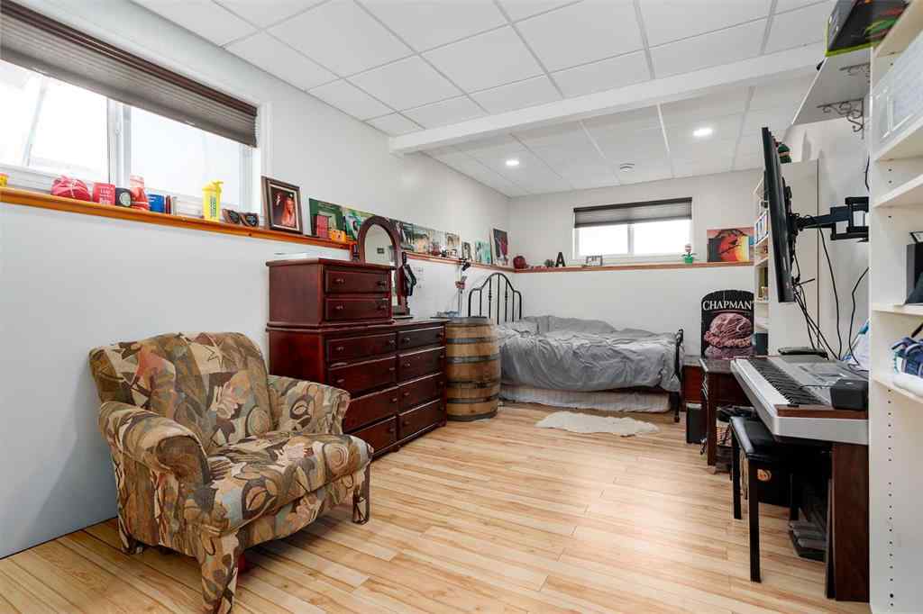 MLS® A2251417 - 3317 52B Street  in Creekview Camrose, Residential