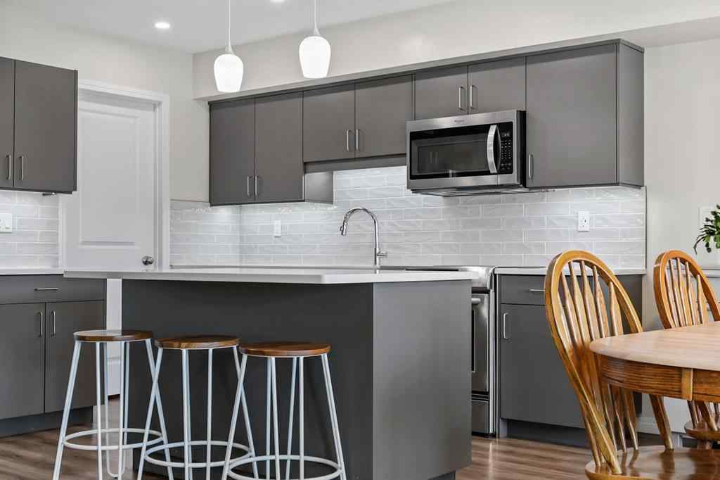 MLS® A2251419 - 10 Poplar Ridge Close  in NONE Didsbury, Residential