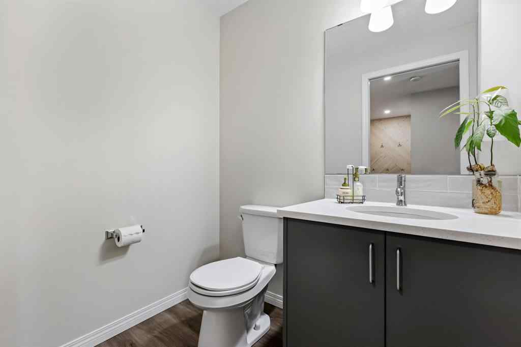 MLS® A2251419 - 10 Poplar Ridge Close  in NONE Didsbury, Residential