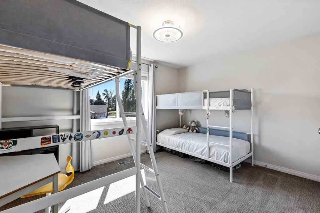MLS® A2251419 - 10 Poplar Ridge Close  in NONE Didsbury, Residential