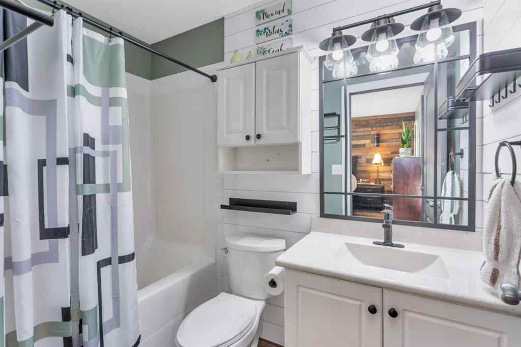 MLS® A2251421 - 76 Arthur Close  in Aspen Ridge Red Deer, Residential