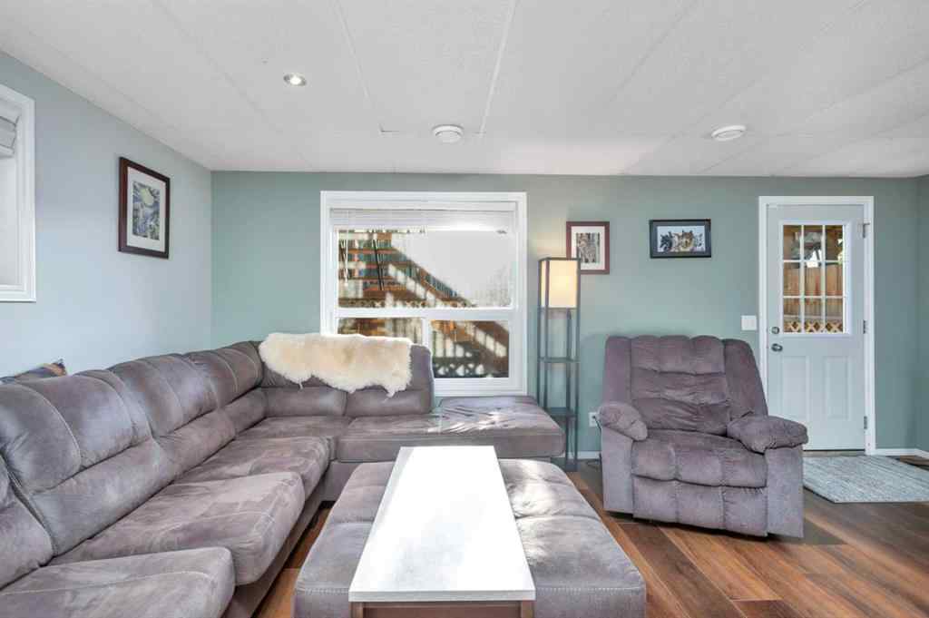 MLS® A2251421 - 76 Arthur Close  in Aspen Ridge Red Deer, Residential