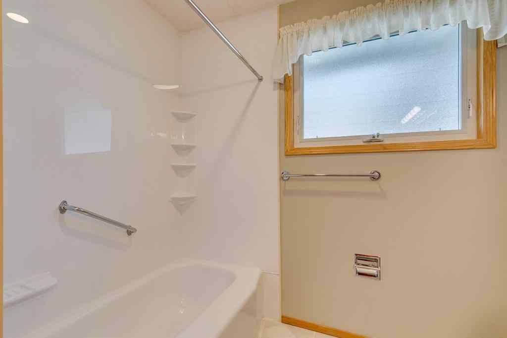 MLS® A2251423 - 5751 Dalmead Crescent NW in Dalhousie Calgary, Residential