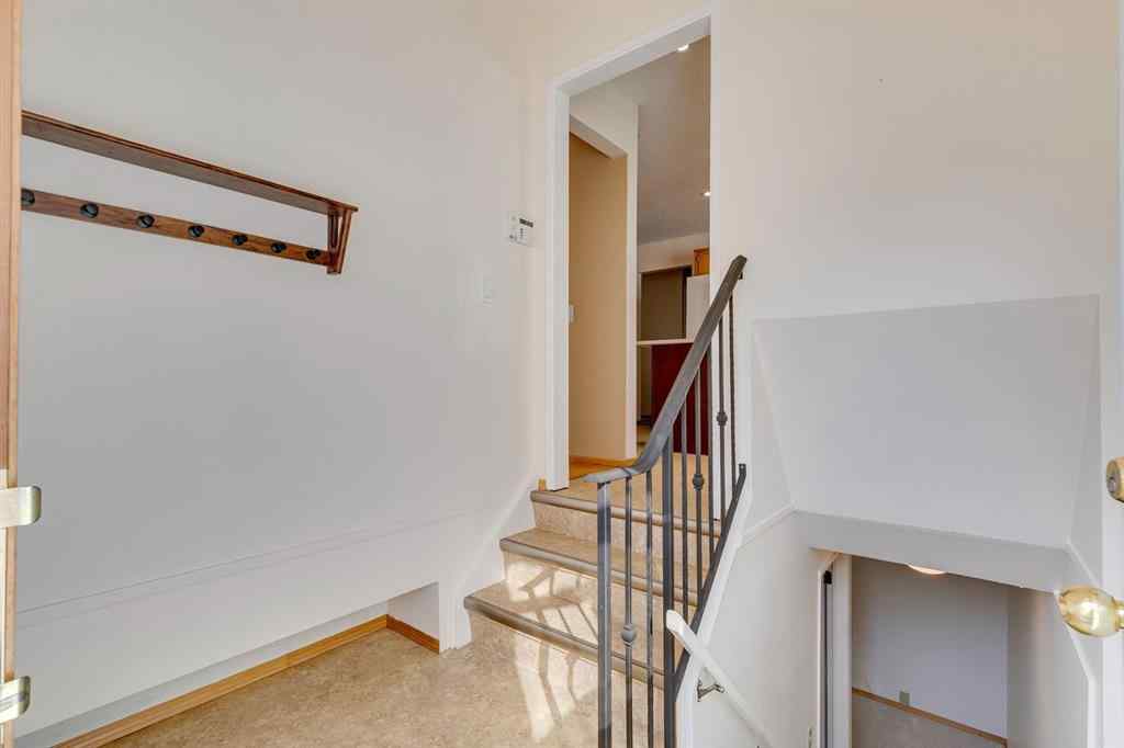 MLS® A2251423 - 5751 Dalmead Crescent NW in Dalhousie Calgary, Residential