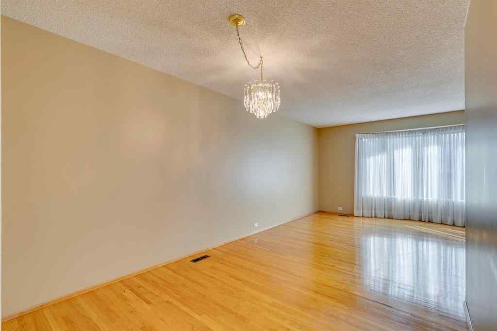 MLS® A2251423 - 5751 Dalmead Crescent NW in Dalhousie Calgary, Residential