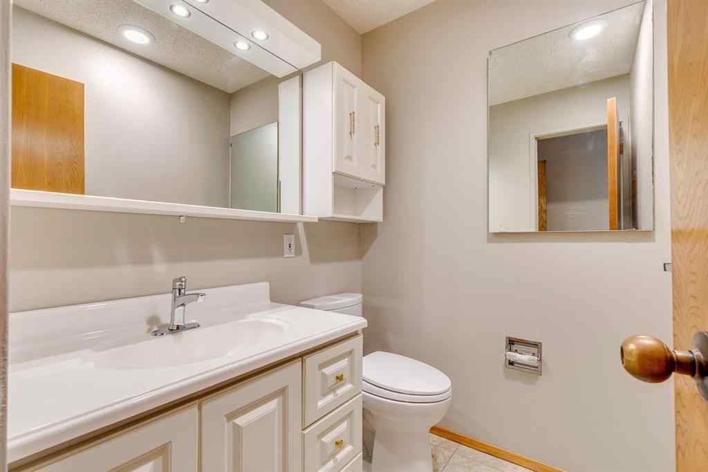 MLS® A2251423 - 5751 Dalmead Crescent NW in Dalhousie Calgary, Residential