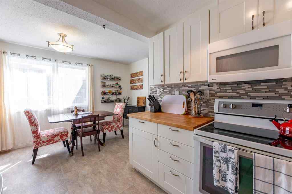 MLS® A2251427 - Unit #316 457 Collinge Road  in Hillcrest Hinton, Residential