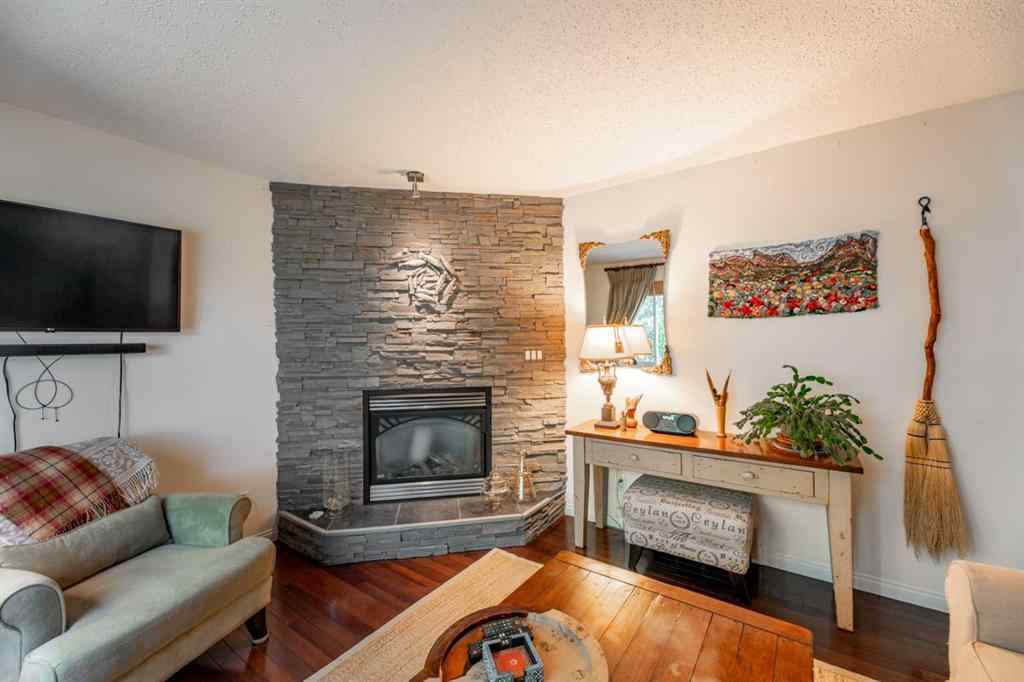 MLS® A2251427 - Unit #316 457 Collinge Road  in Hillcrest Hinton, Residential