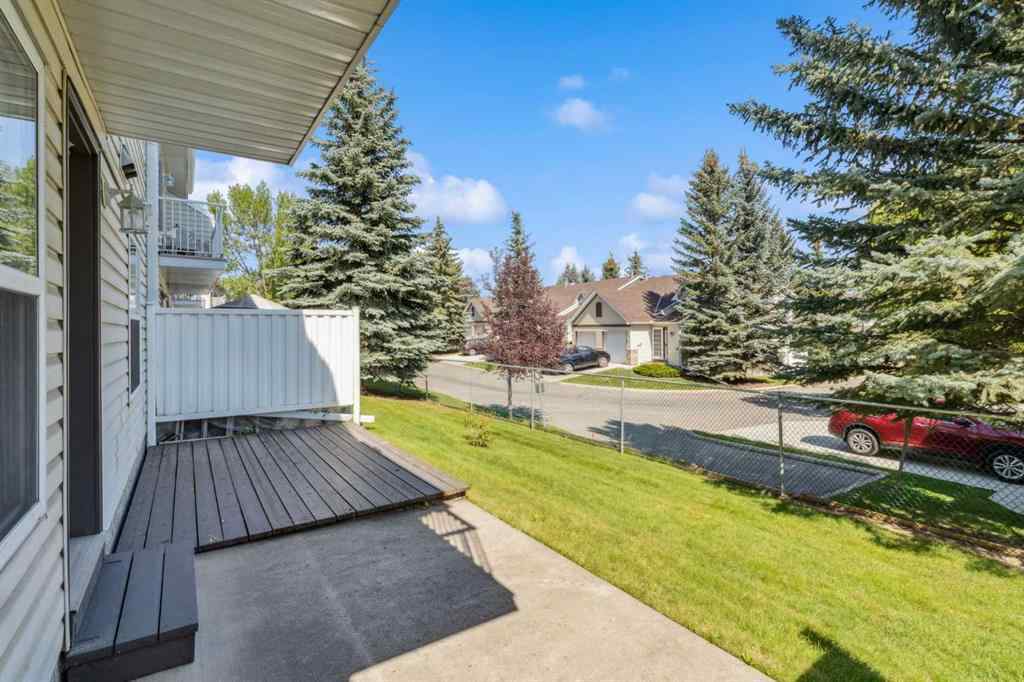 MLS® A2251429 - 38 Somervale Point SW in Somerset Calgary, Residential