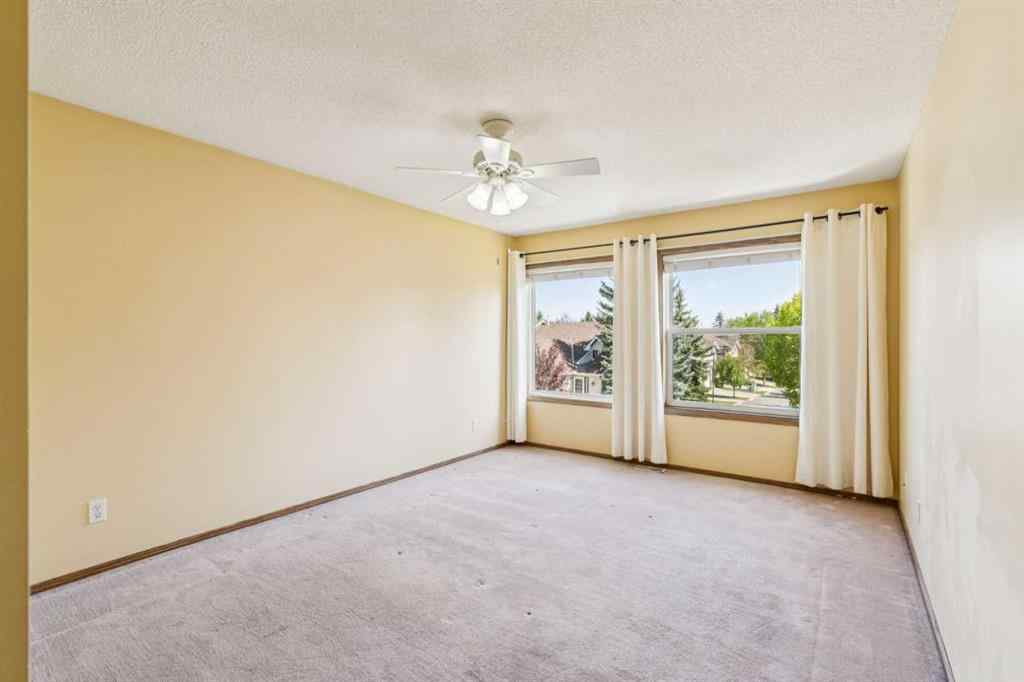 MLS® A2251429 - 38 Somervale Point SW in Somerset Calgary, Residential