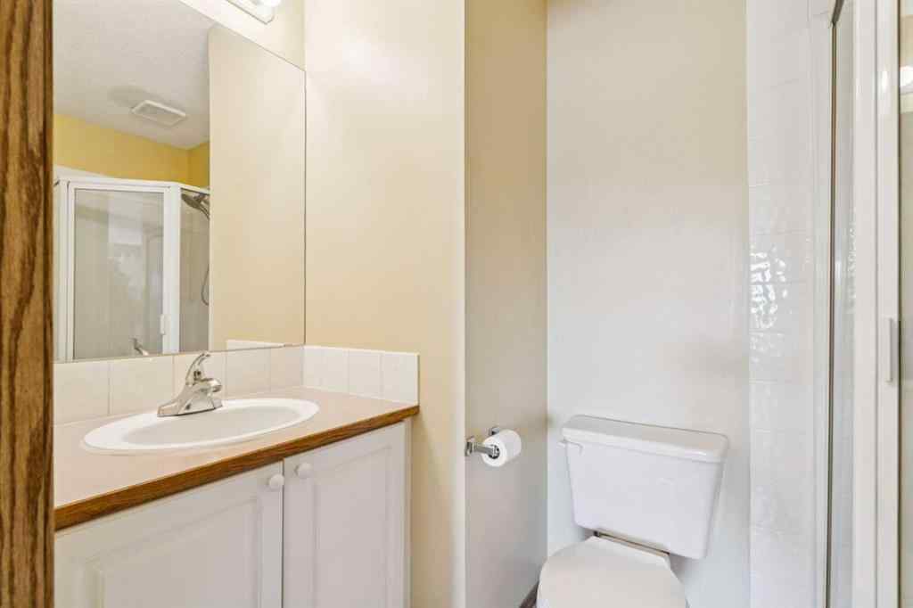 MLS® A2251429 - 38 Somervale Point SW in Somerset Calgary, Residential