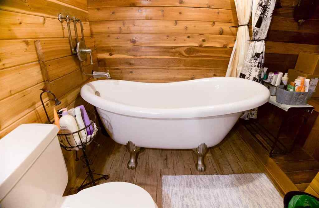 MLS® A2251437 - 39070 Range Raod 283   in NONE Rural Red Deer County, Agri-Business