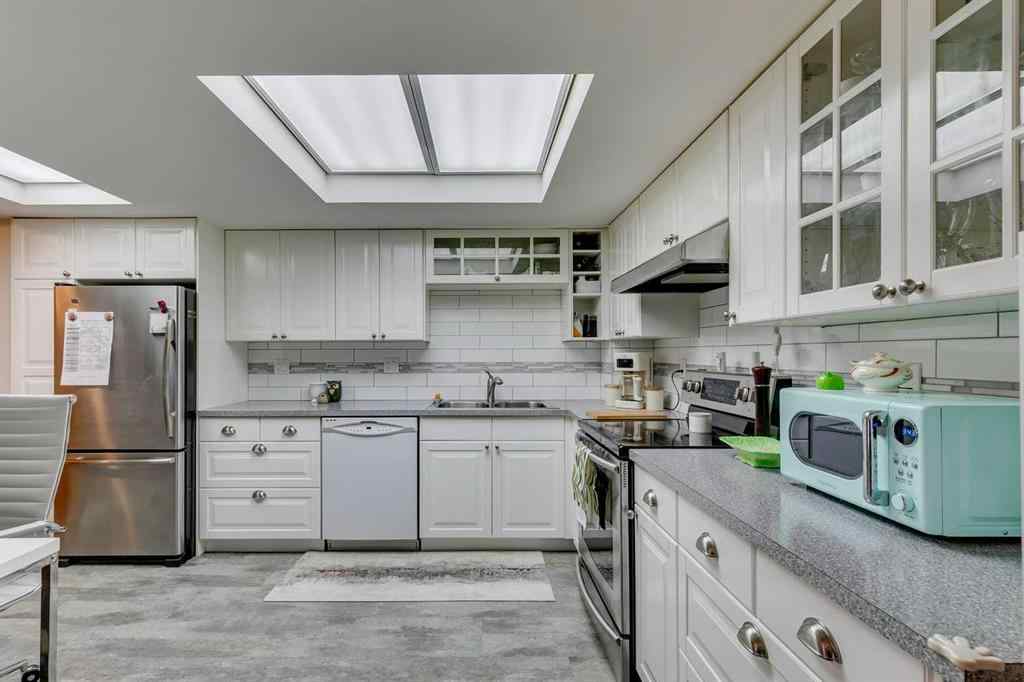 MLS® A2251438 - Unit #309 2425 90 Avenue SW in Palliser Calgary, Residential