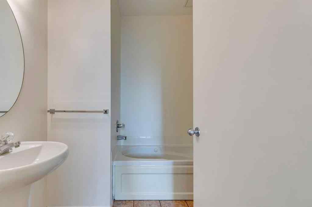 MLS® A2251440 - Unit #313 1410 2 Street SW in Beltline Calgary, Residential
