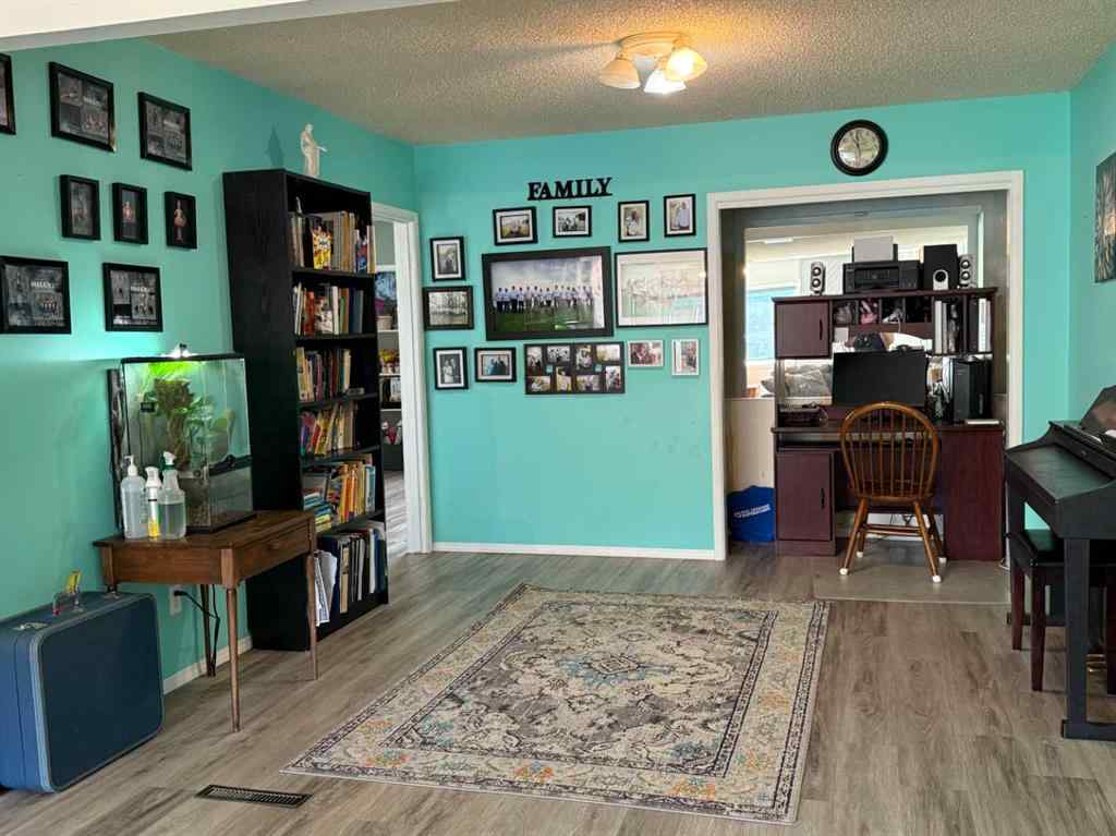 MLS® A2251445 - 111 3 Avenue E in NONE Bow Island, Residential
