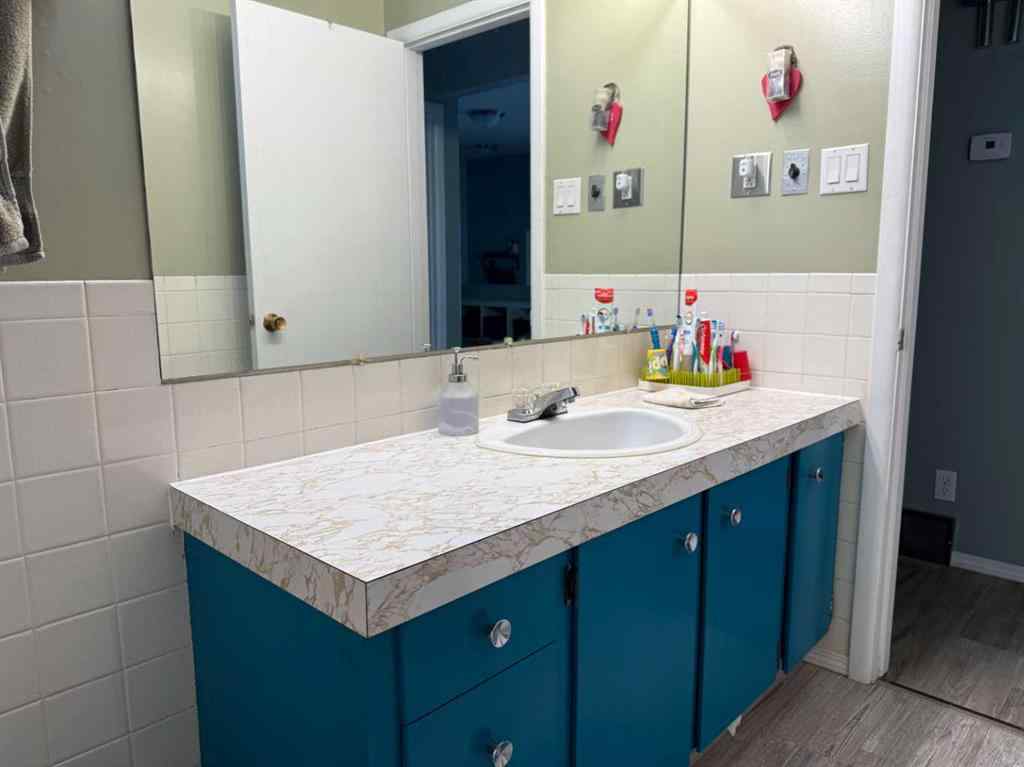 MLS® A2251445 - 111 3 Avenue E in NONE Bow Island, Residential