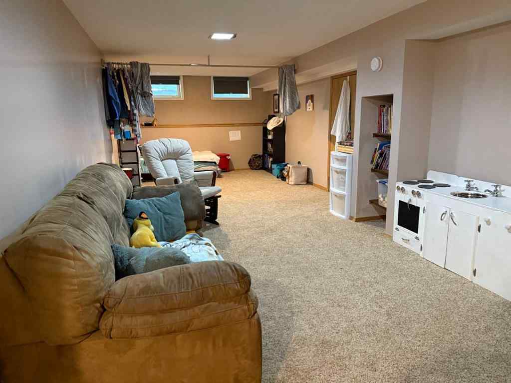 MLS® A2251445 - 111 3 Avenue E in NONE Bow Island, Residential