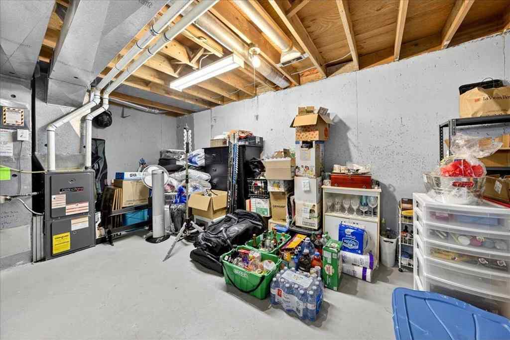 MLS® A2251446 - 6419 26 Avenue NE in Pineridge Calgary, Residential