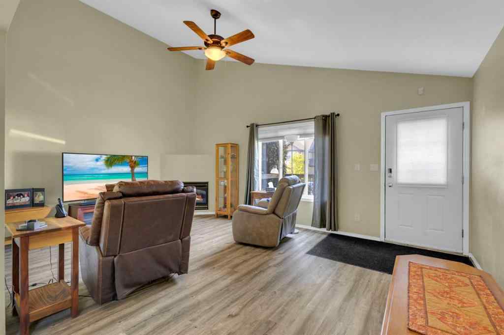 MLS® A2251449 - Unit #B 3621 51 Avenue  in South Hill Red Deer, Residential