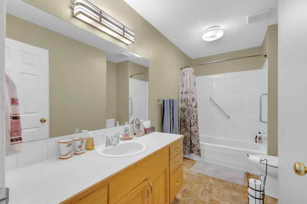 MLS® A2251449 - Unit #B 3621 51 Avenue  in South Hill Red Deer, Residential