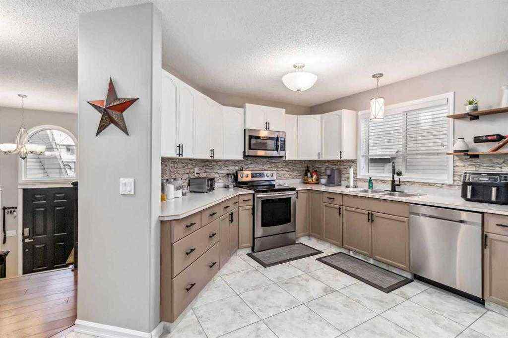 MLS® A2251450 - 143 Breukel Crescent  in Timberlea Fort McMurray, Residential