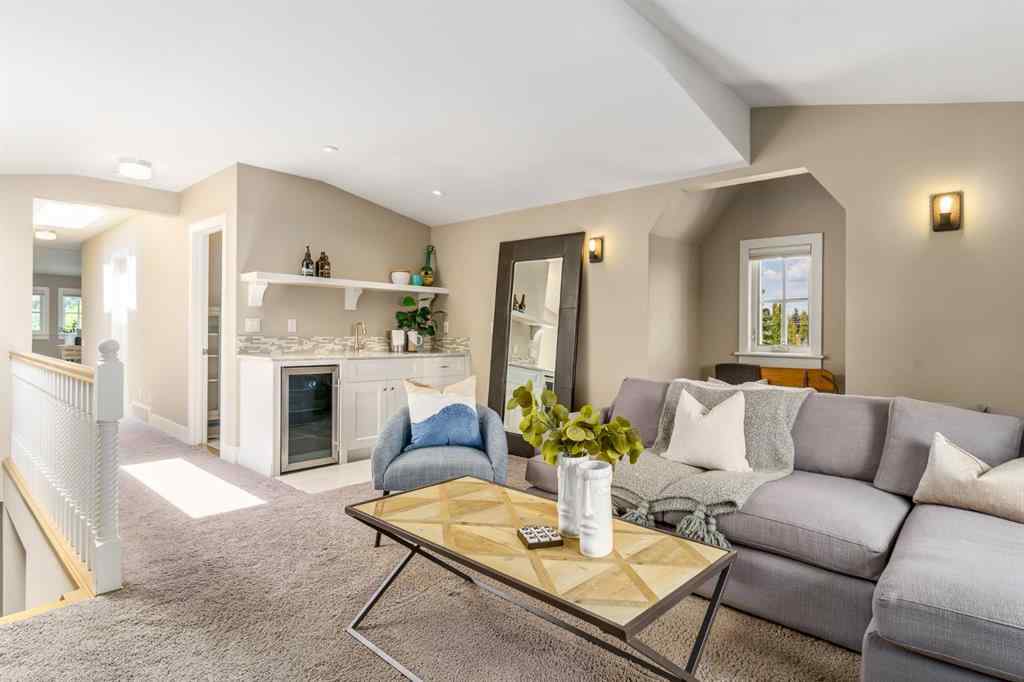 MLS® A2251460 - 4001 18 Street SW in Altadore Calgary, Residential
