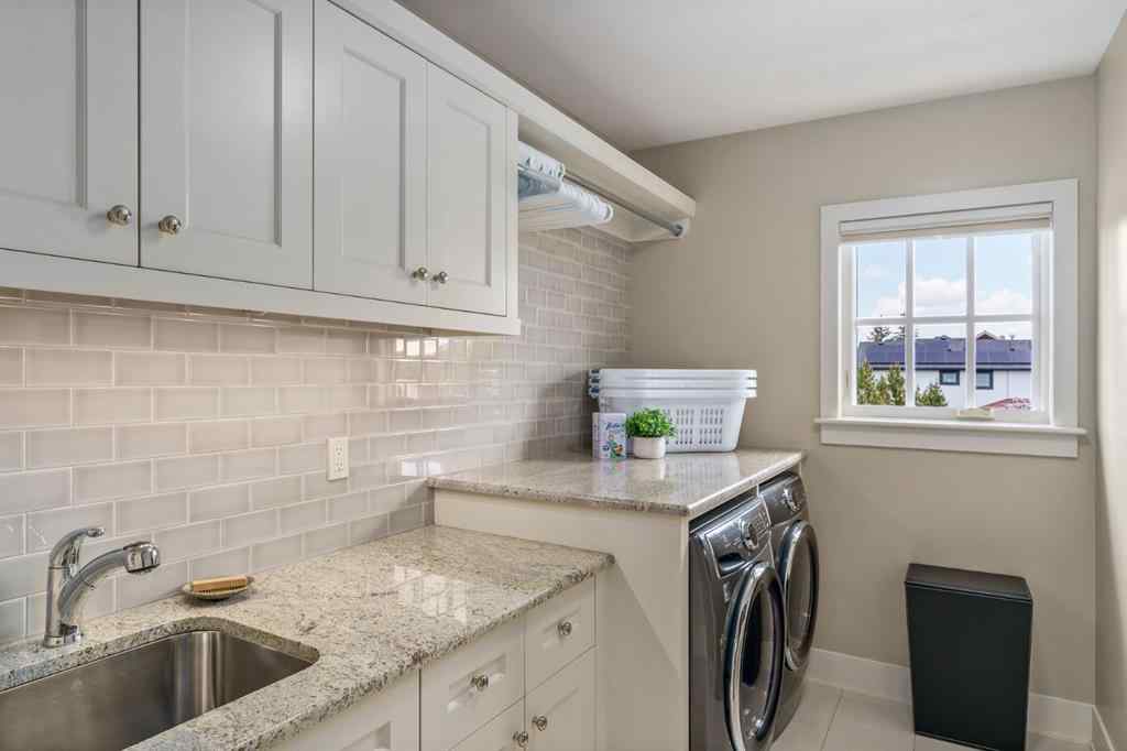 MLS® A2251460 - 4001 18 Street SW in Altadore Calgary, Residential