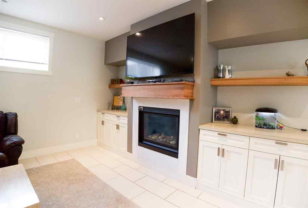 MLS® A2251464 - 7102 Cobb Street  in Henner\'s Landing Lacombe, Residential