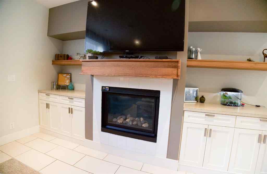 MLS® A2251464 - 7102 Cobb Street  in Henner\'s Landing Lacombe, Residential