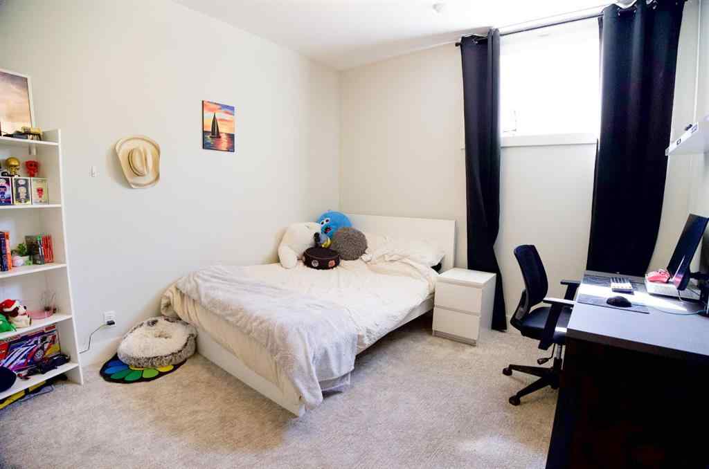 MLS® A2251464 - 7102 Cobb Street  in Henner\'s Landing Lacombe, Residential