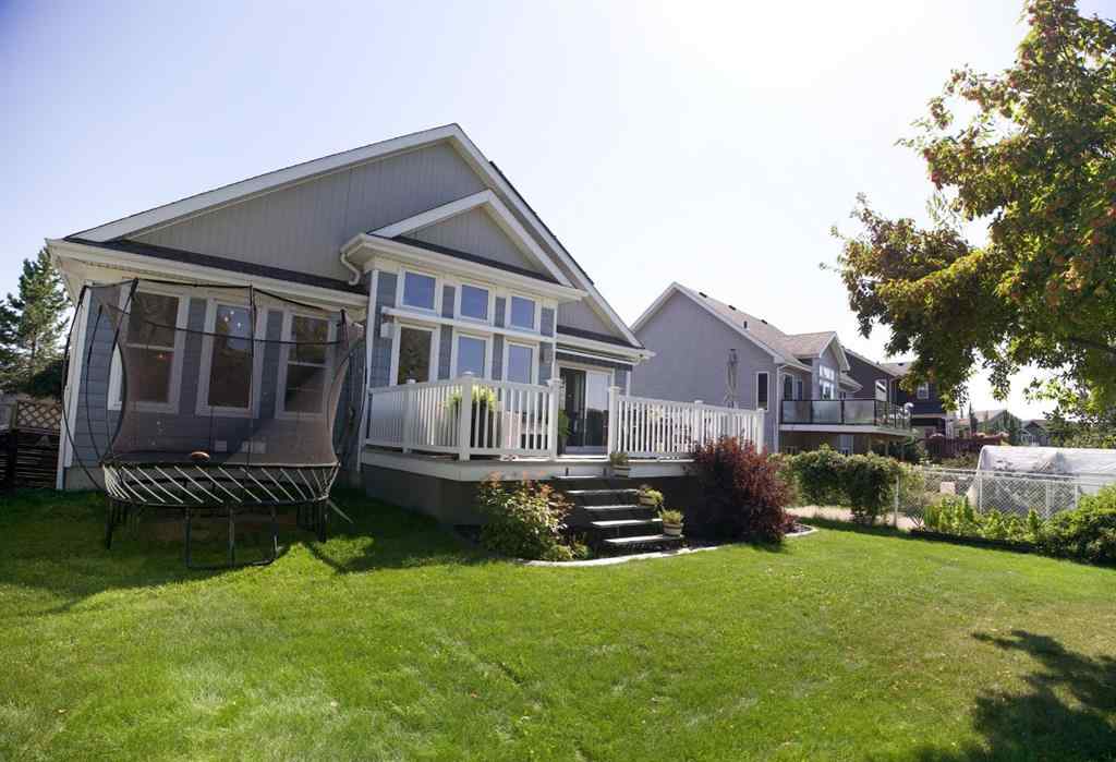 MLS® A2251464 - 7102 Cobb Street  in Henner\'s Landing Lacombe, Residential