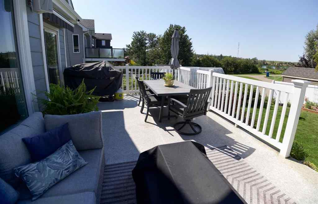 MLS® A2251464 - 7102 Cobb Street  in Henner\'s Landing Lacombe, Residential