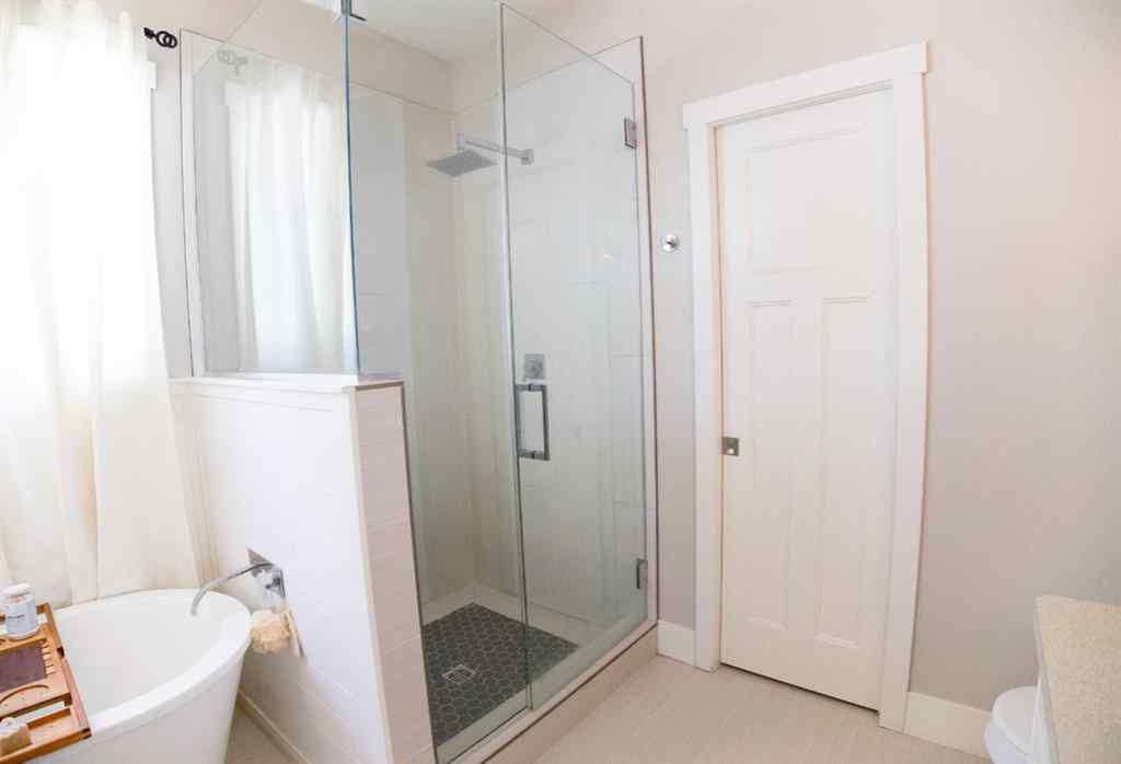 MLS® A2251464 - 7102 Cobb Street  in Henner\'s Landing Lacombe, Residential