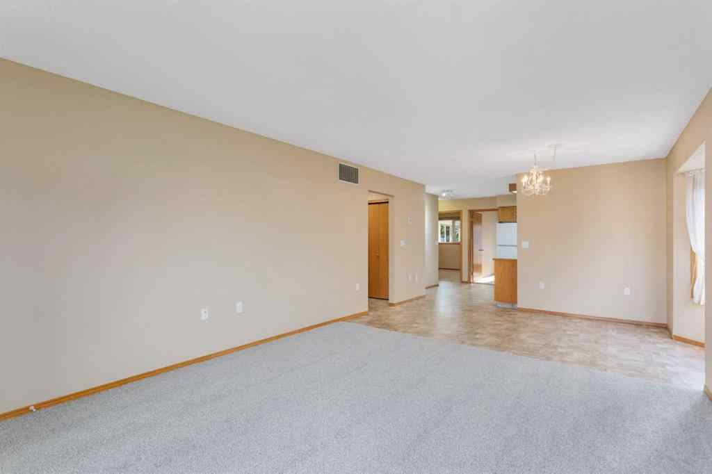 MLS® A2251469 - 42 Dale Close  in Deer Park Estates Red Deer, Residential